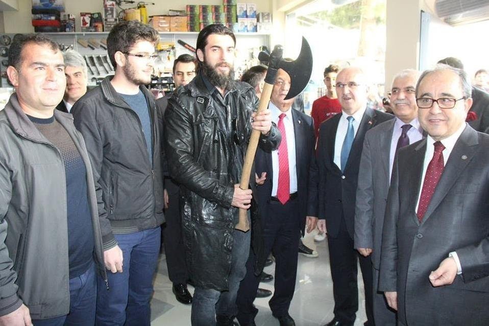 Original TURGUT ALP Axe, Handmade Real Stainless Steel Wooden Handle Ax/ Dirilis Ertugrul Ghazi Turgut Bey Axe / 850mm Handcrafted 2300gr - Turkish TV Series