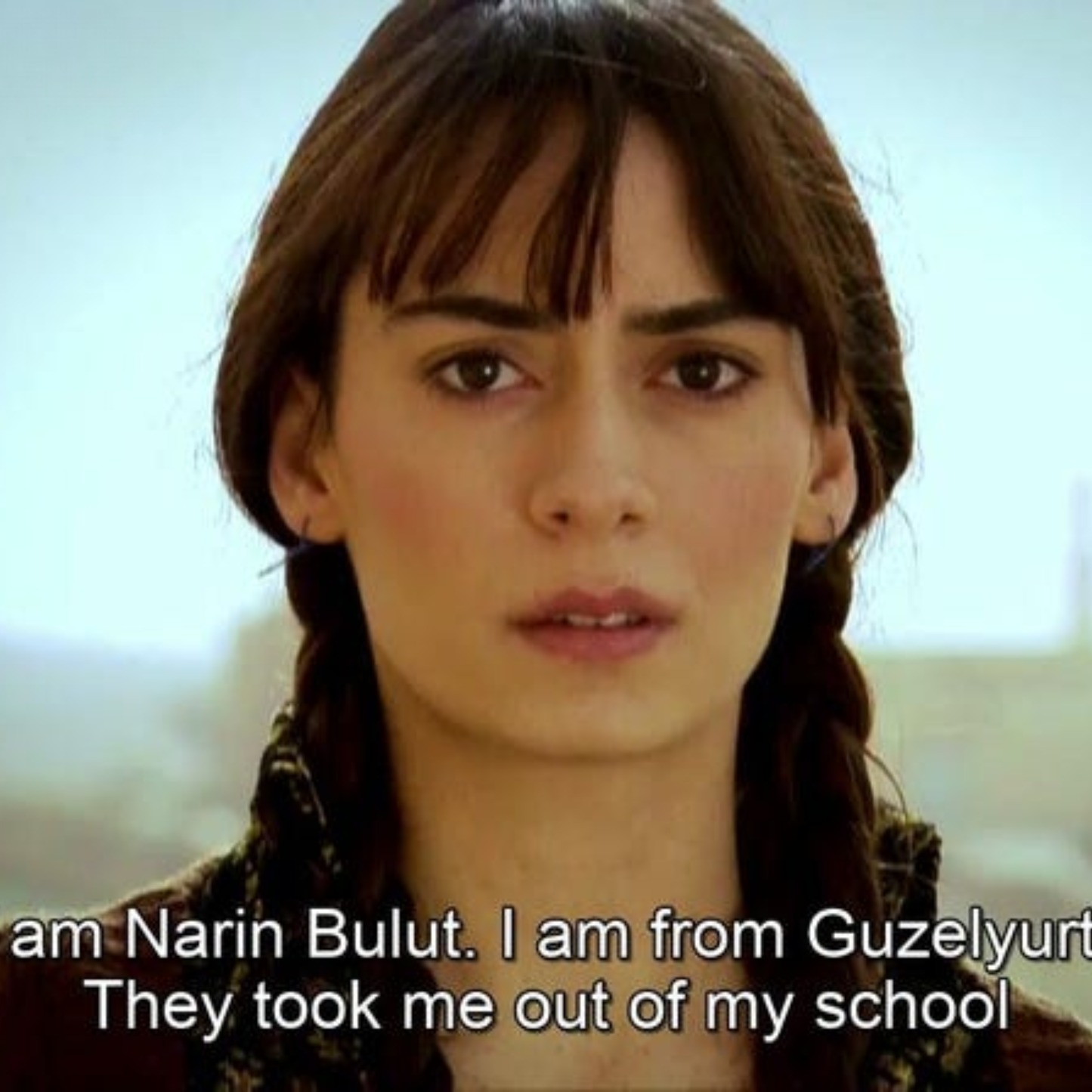 Bir Bulut Olsam (Beyond the Clouds) – Complete Turkish Drama Series (29 Episodes) | USB Flash Drive | Full HD 1080p + English, German, French, Italian, Spanish Subtitles | No Ads